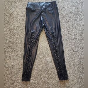 Drive Clothing Black Lace-Up Back Faux Leather Leggings Size L NWOT